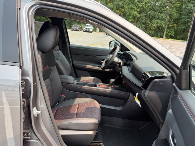 New 2026 Nissan Kicks SR FWD image 27