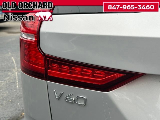 Used 2025 Volvo V60 B5 Cross Country Plus AWD/4WD image 9