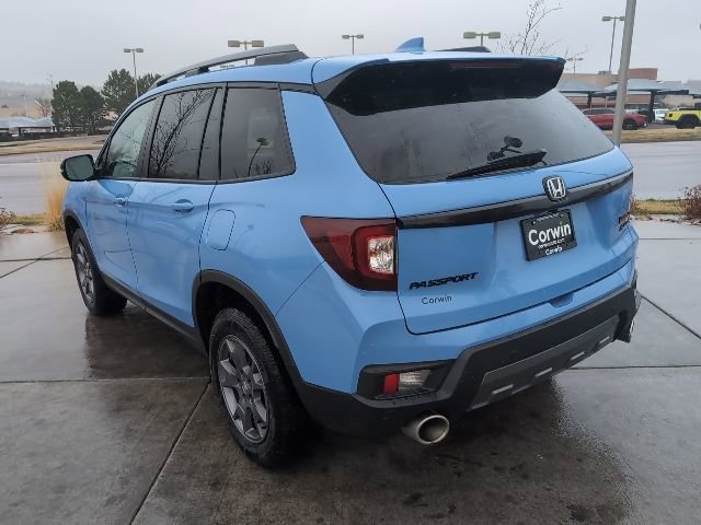Used 2024 Honda Passport TrailSport image 5