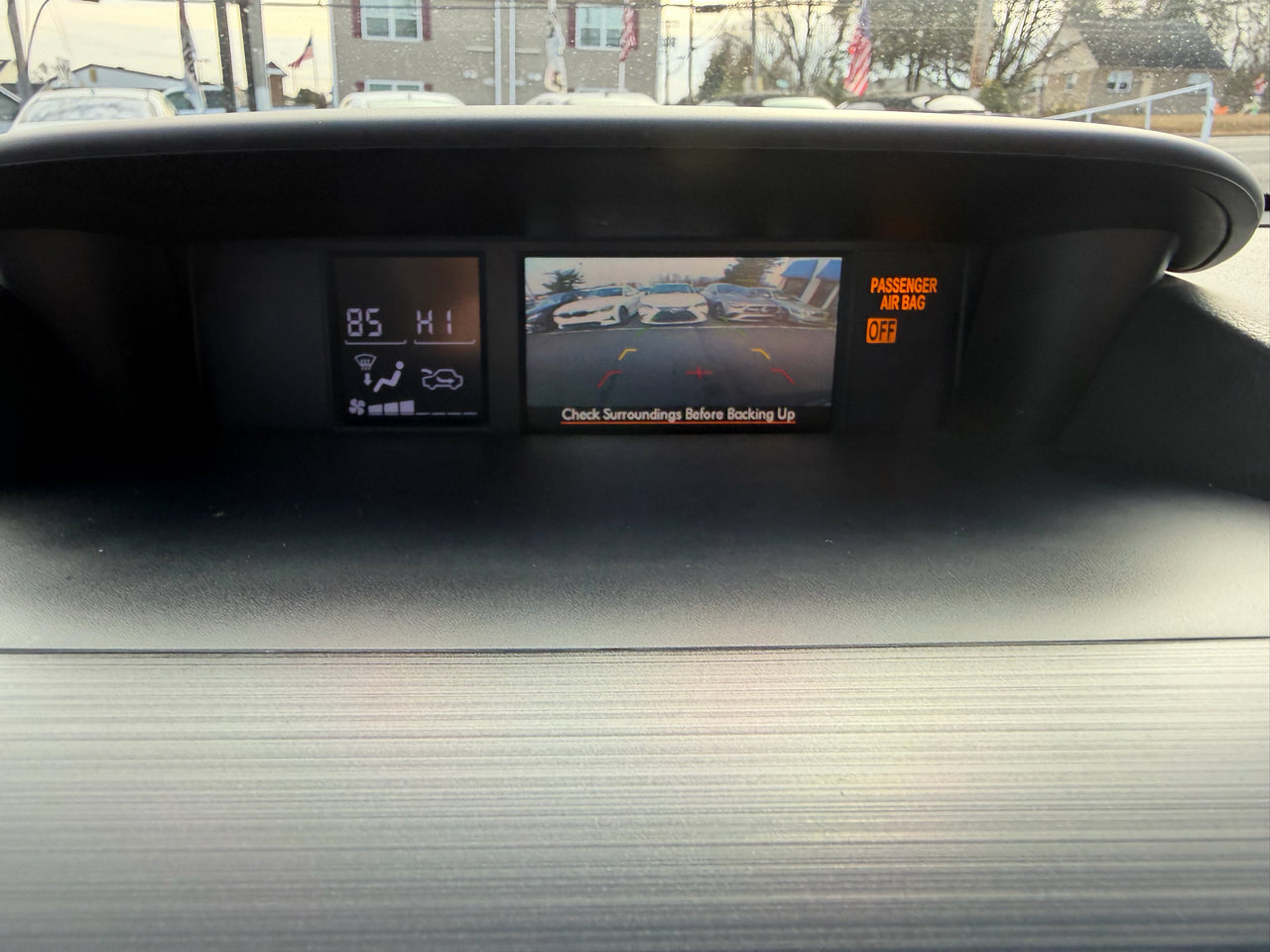 Used 2015 Subaru Forester 2.5i Touring w/ Eyesight & Navigation System image 18