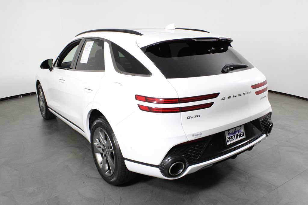 Used 2022 Genesis GV70 3.5T Sport w/ Sport Advanced Package AWD/4WD image 3