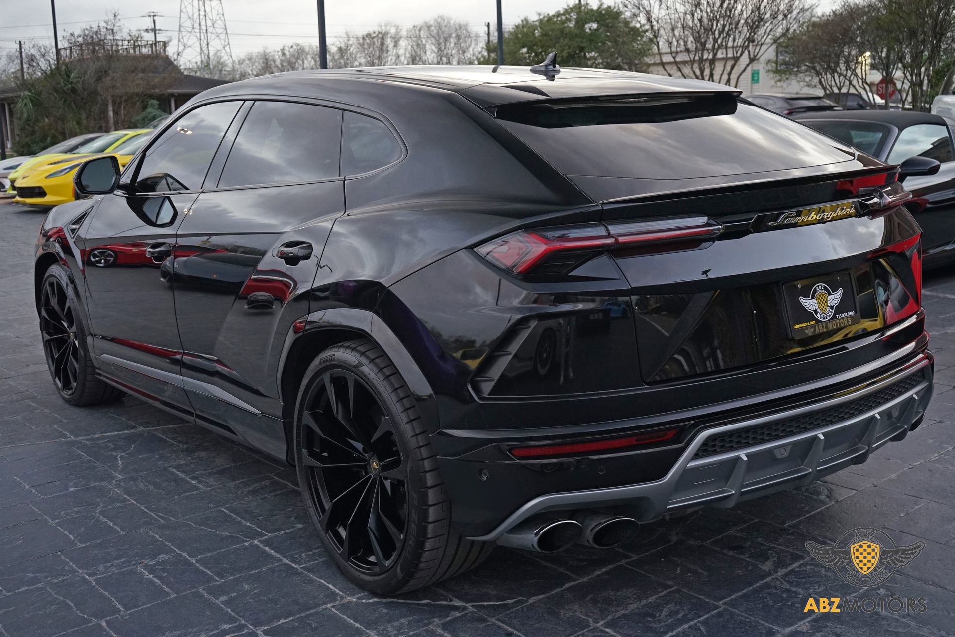 Used 2019 Lamborghini Urus image 8
