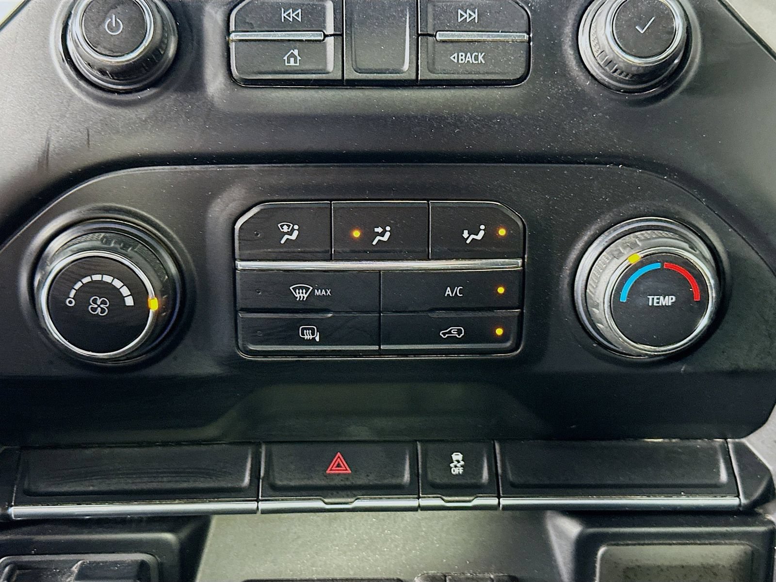 Used 2020 Chevrolet Silverado 2500 LT AWD/4WD image 16