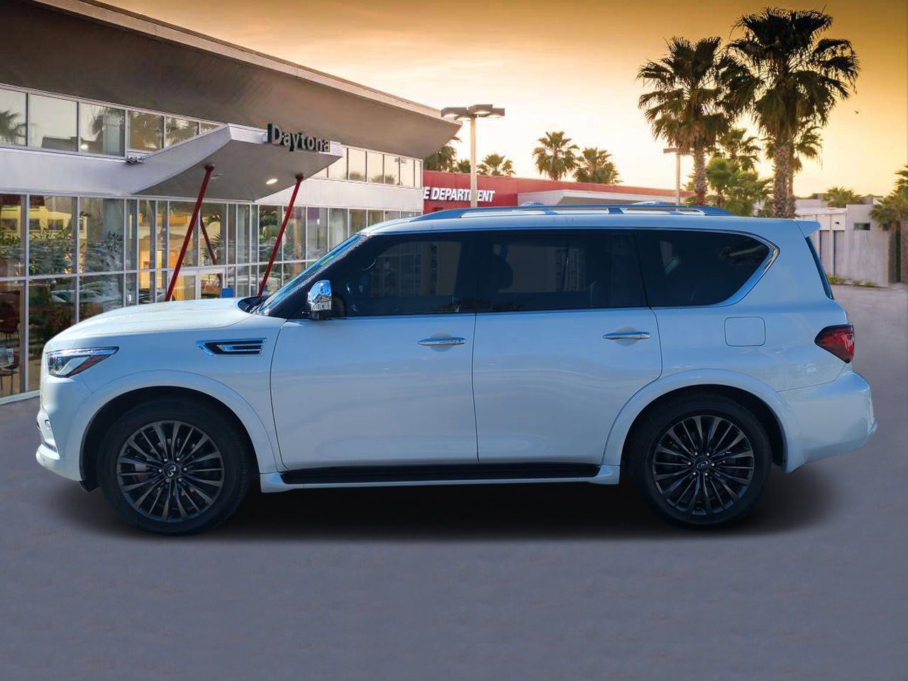 Used 2022 INFINITI QX80 Sensory w/ All-Season Package image 6