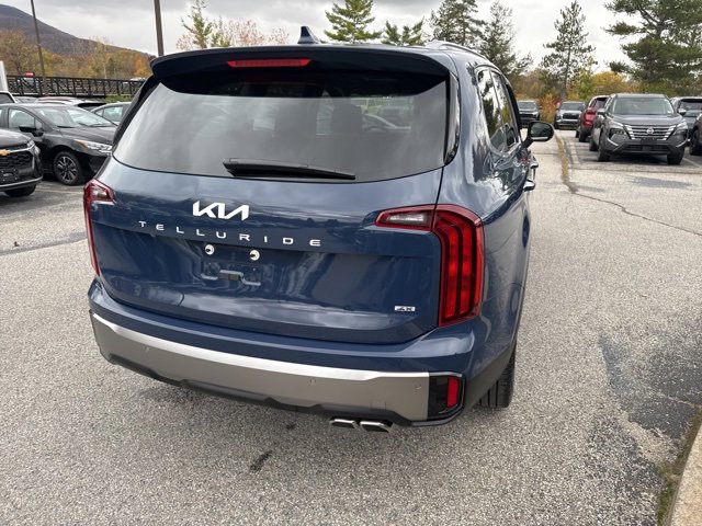 Used 2025 Kia Telluride S image 32