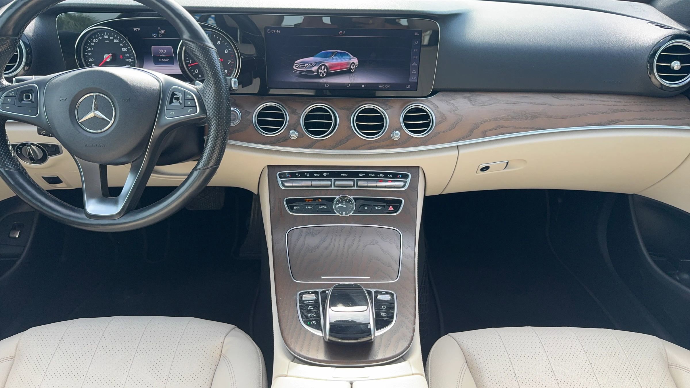 Used 2018 Mercedes-Benz E 300 image 12