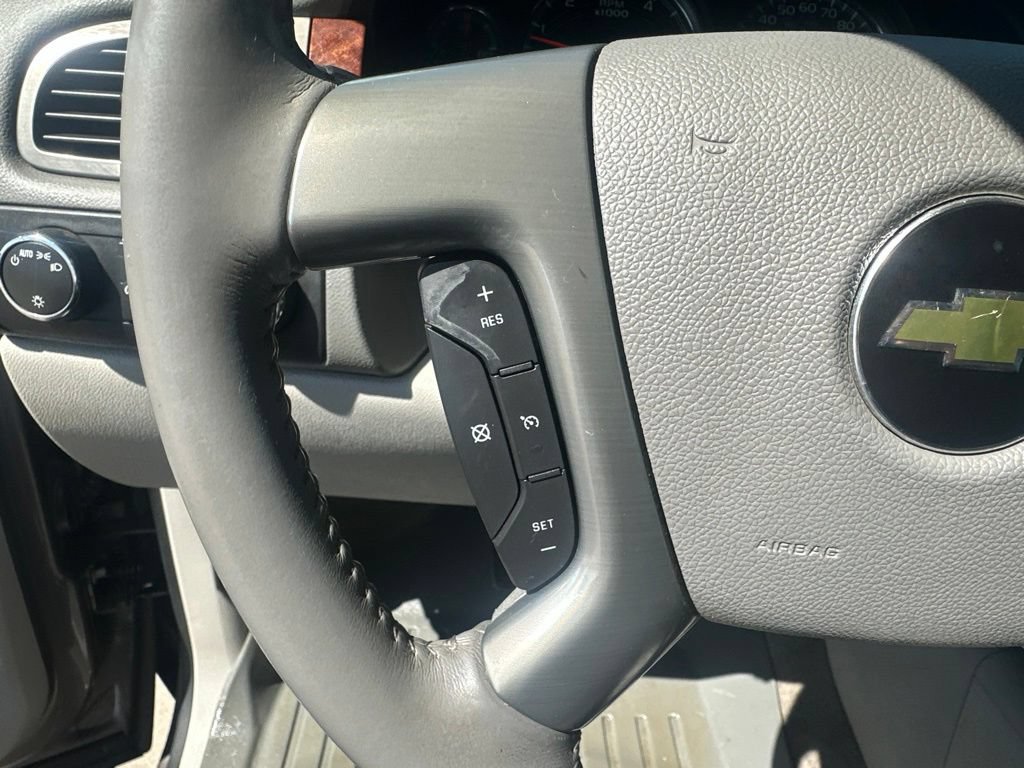 Used 2012 Chevrolet Suburban LT w/ All-Star Edition AWD/4WD image 10