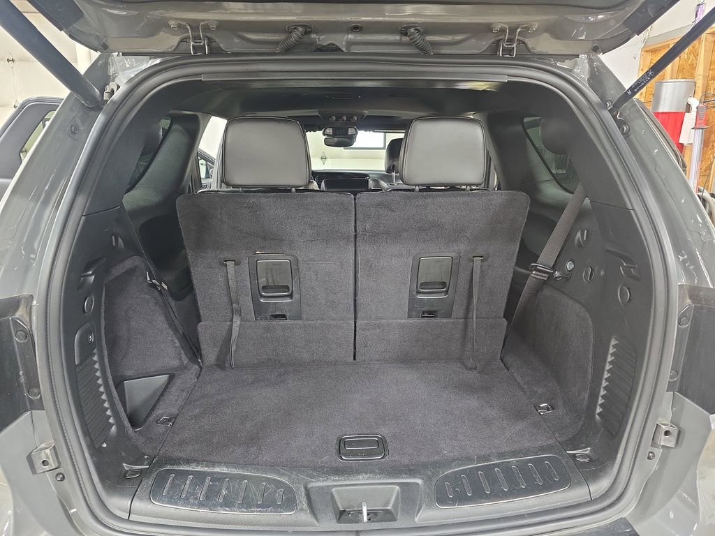 Used 2025 Dodge Durango GT image 13