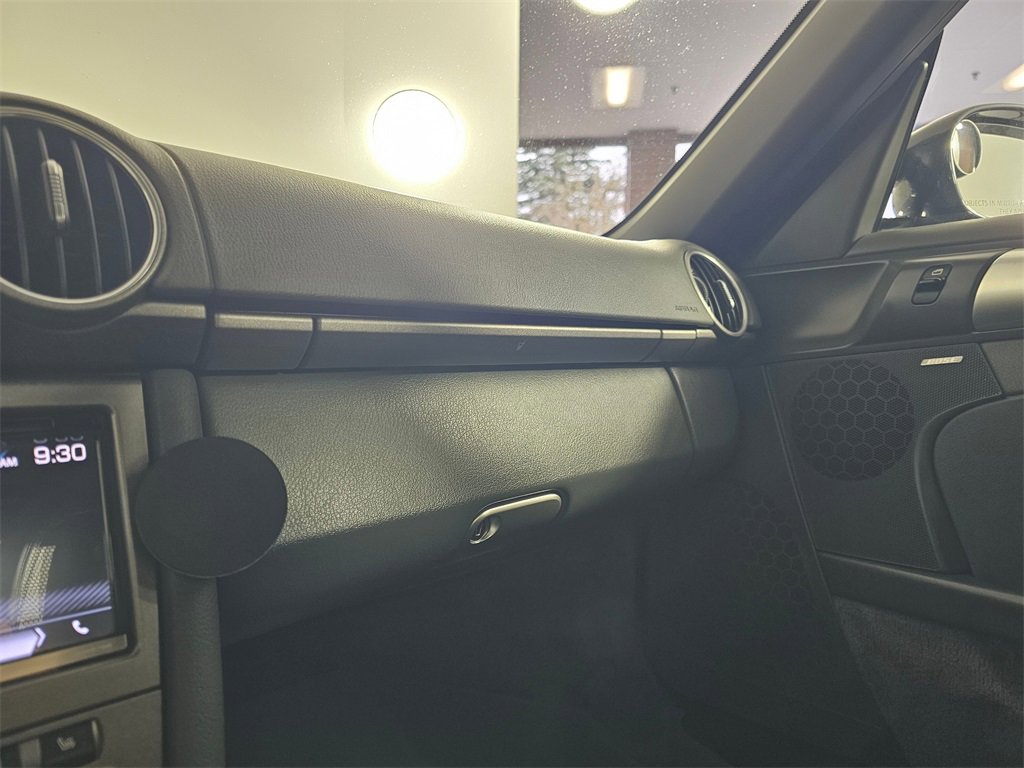 Used 2005 Porsche Boxster image 32