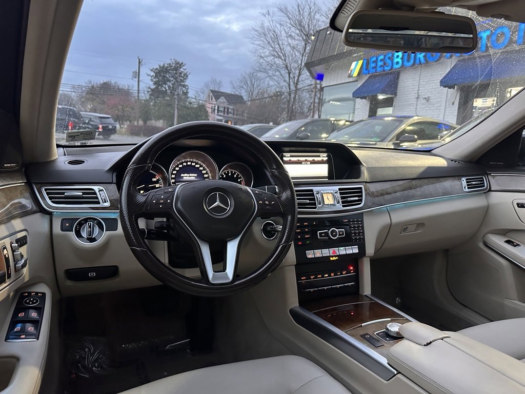 Used 2015 Mercedes-Benz E 350 Sedan image 23