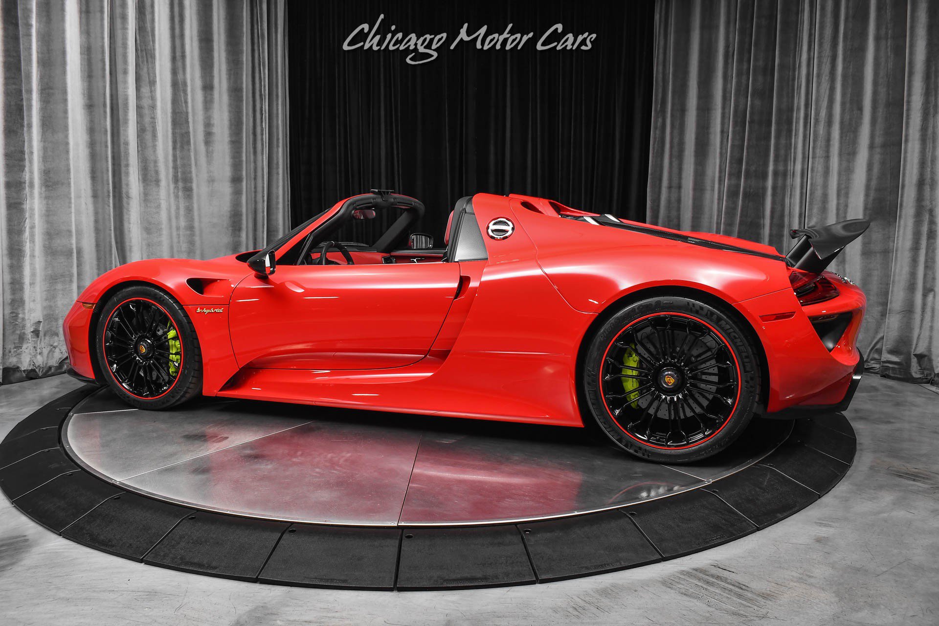 Used 2015 Porsche 918 Spyder AWD/4WD image 3