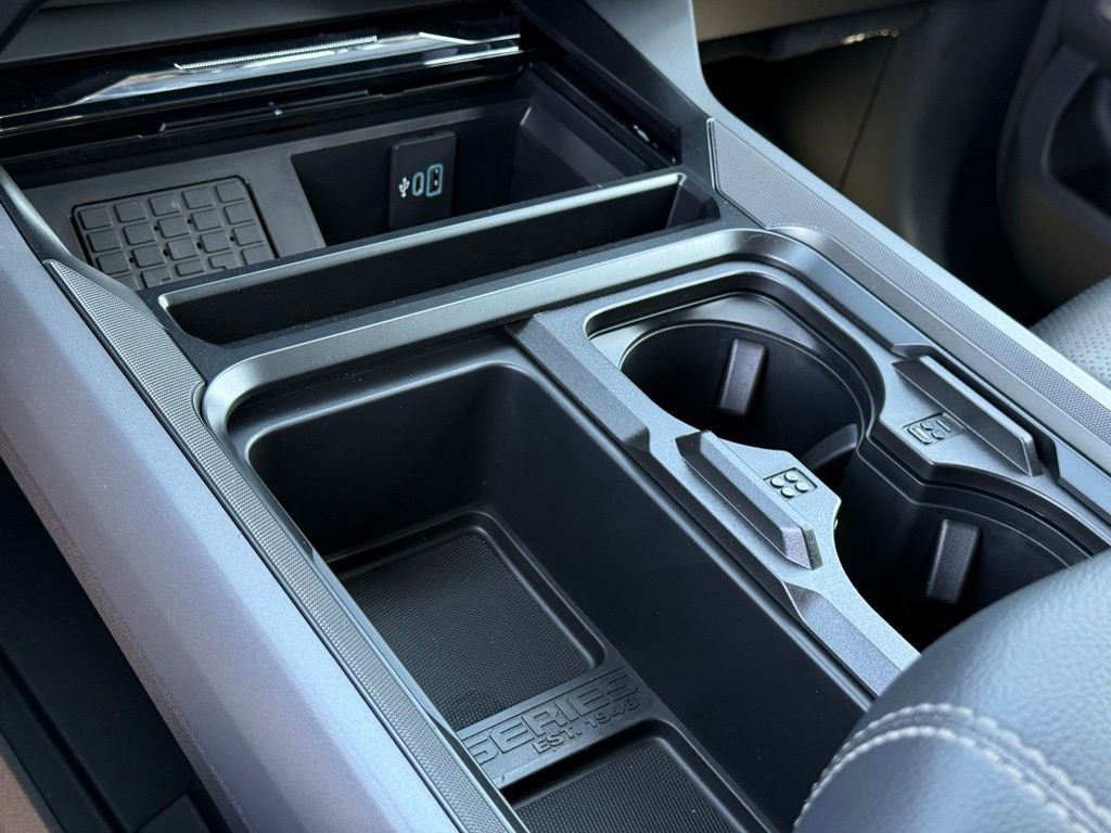 New 2026 Ford F250 4x4 Crew Cab Super Duty image 13