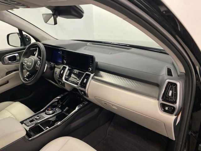 Used 2023 Kia Sorento SX Prestige image 23
