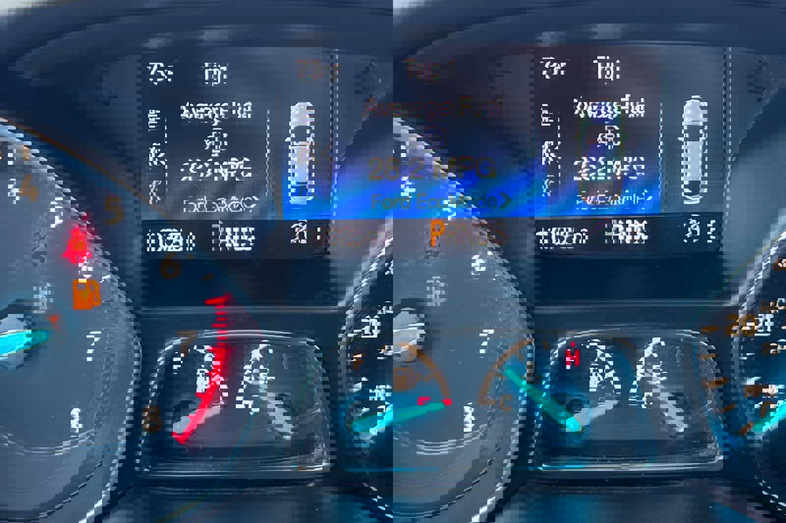 Used 2018 Ford Escape SE image 25