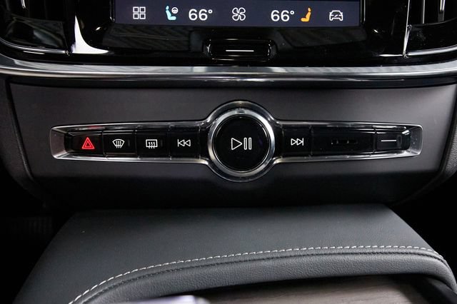Certified 2023 Volvo S90 B6 Ultimate AWD/4WD image 17