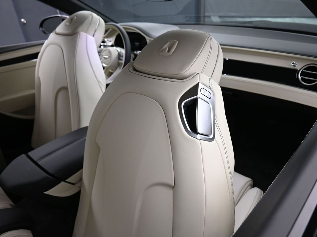 Used 2026 Bentley Continental GTC AWD/4WD image 23