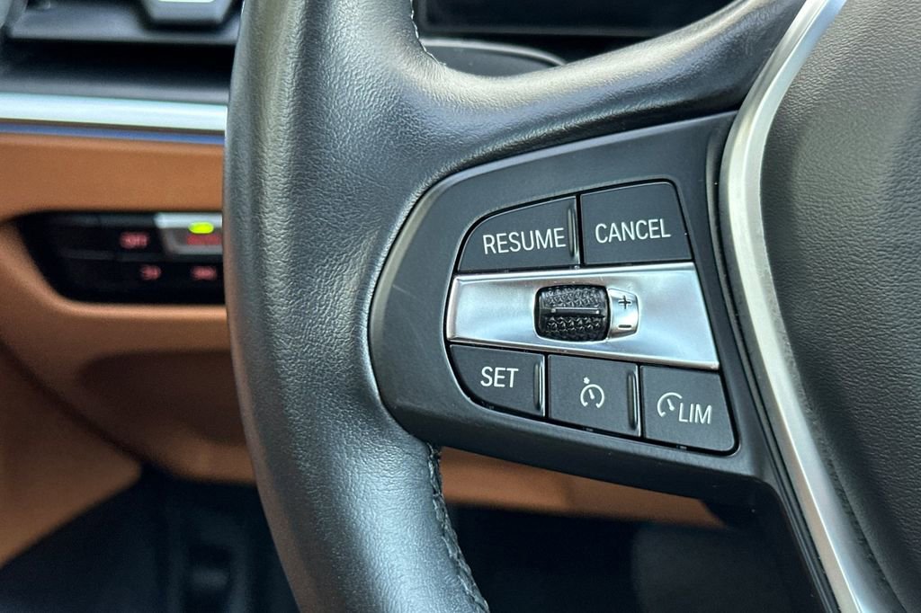 Used 2023 BMW i4 eDrive35 w/ Premium Package image 27