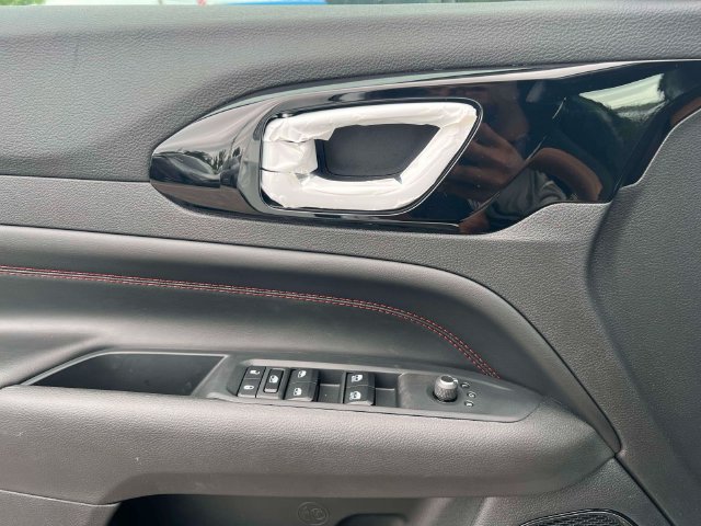 New 2026 Jeep Compass Trailhawk AWD/4WD image 6