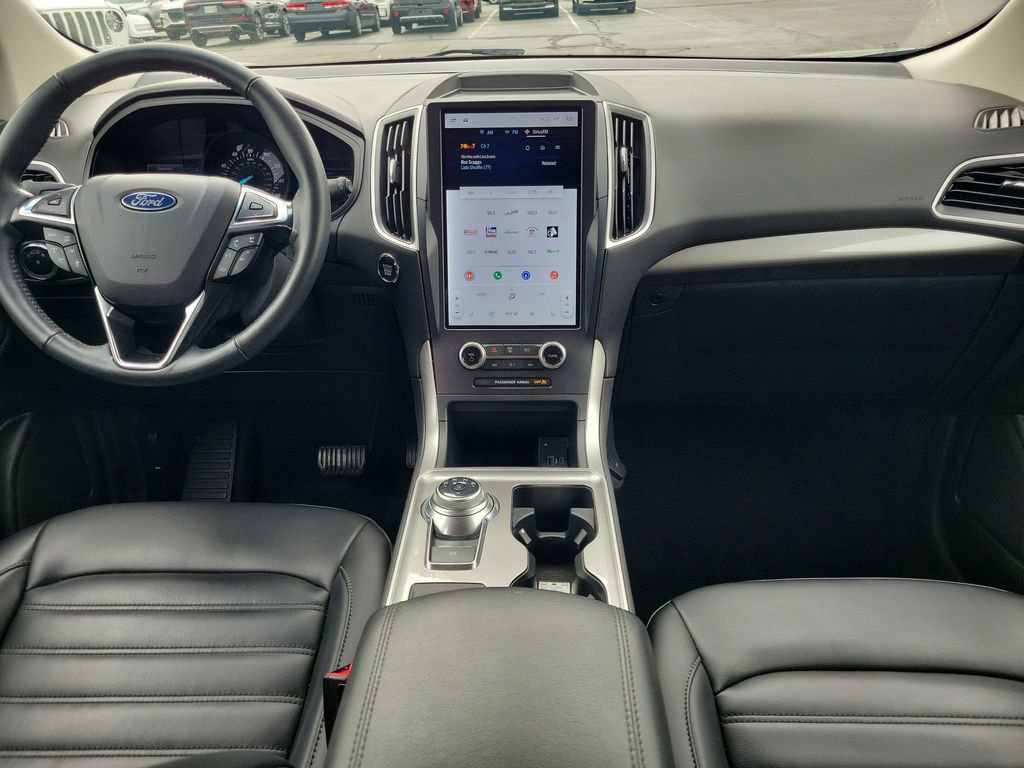 Certified 2024 Ford Edge SEL image 11