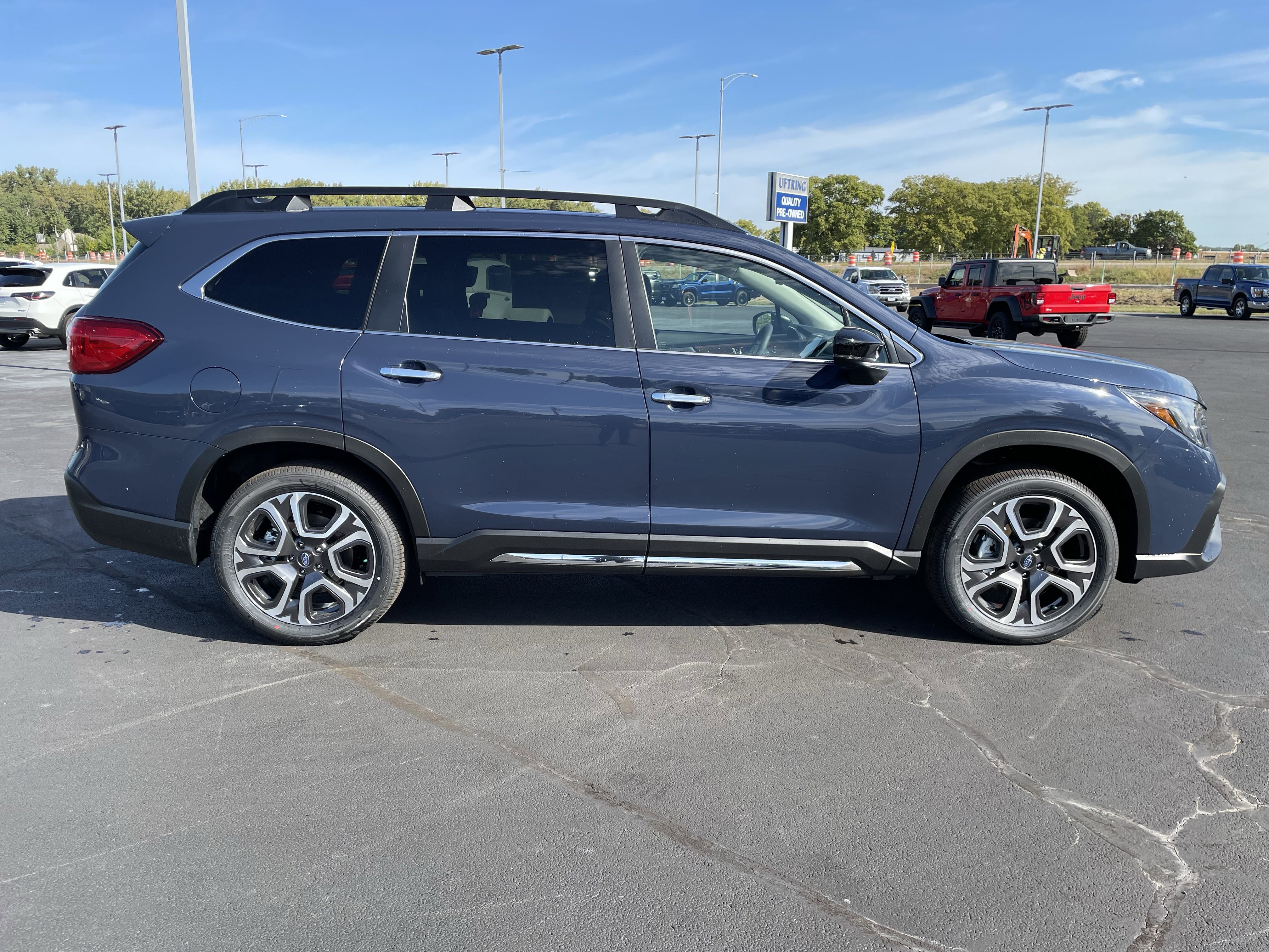 New 2025 Subaru Ascent Touring image 9