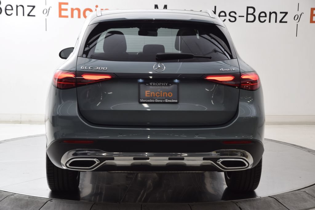 Used 2026 Mercedes-Benz GLC 300 4MATIC image 5