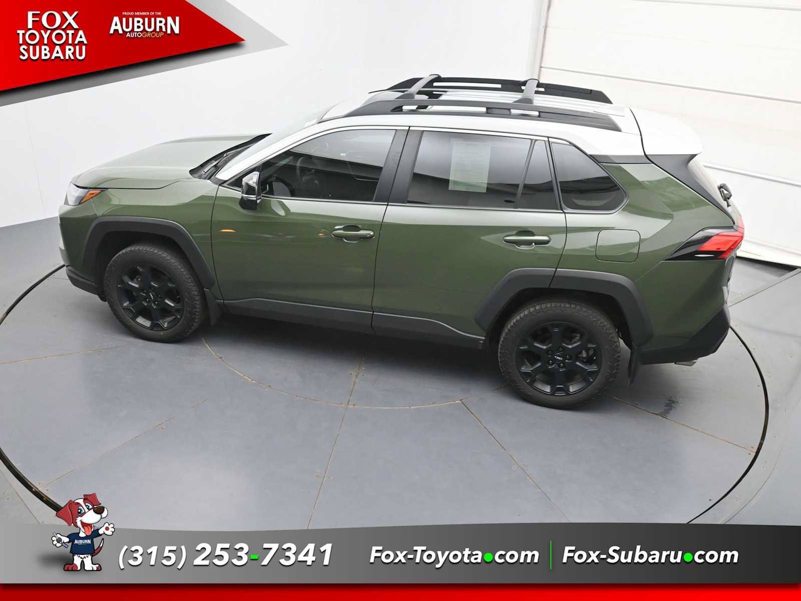 Used 2024 Toyota RAV4 TRD Off-Road w/ Weather Package AWD/4WD image 33