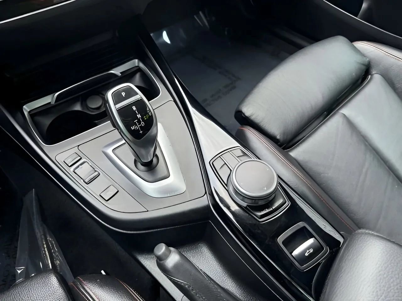 Used 2020 BMW 230i xDrive Convertible w/ Premium Package image 33