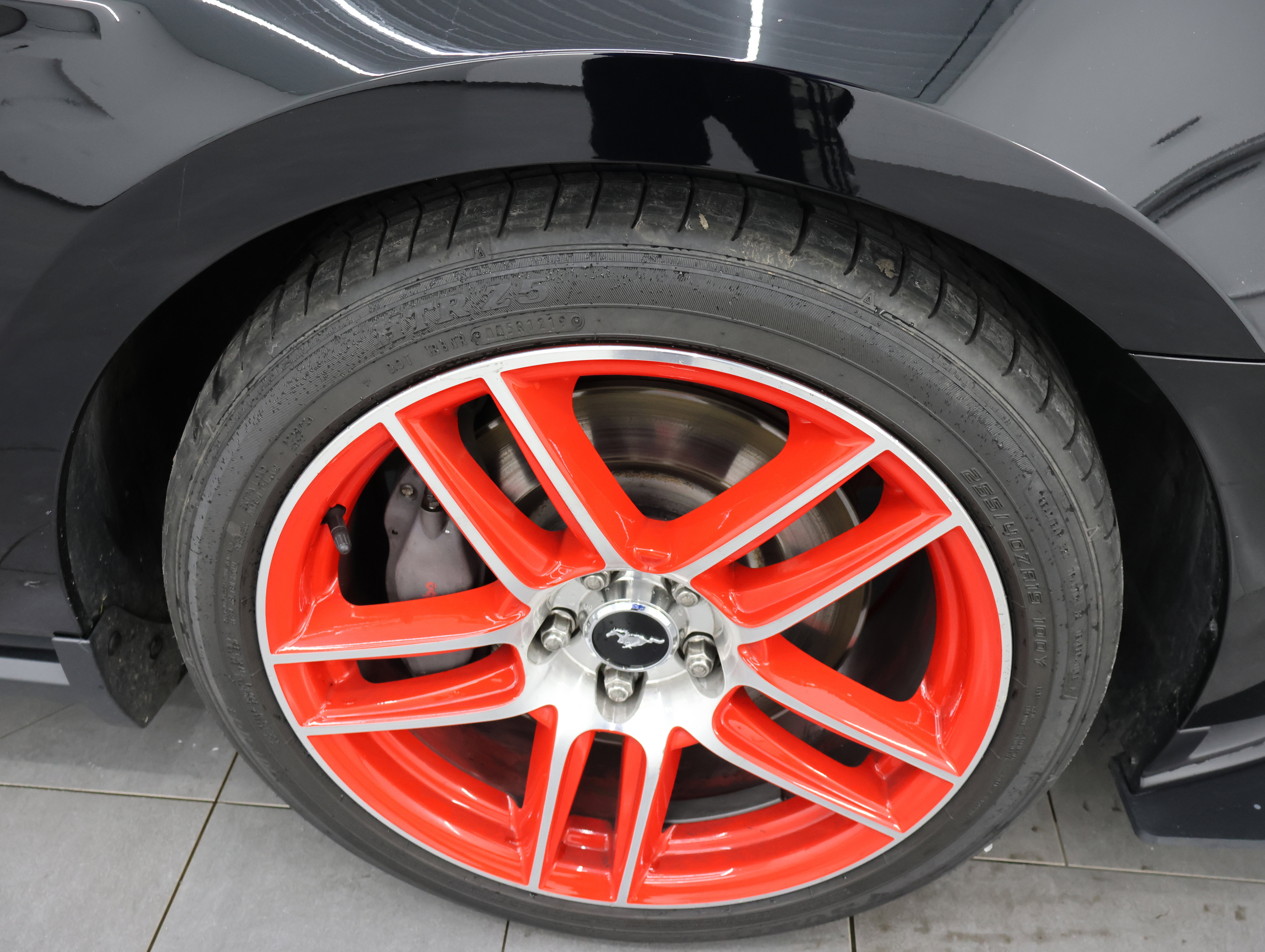Used 2012 Ford Mustang Boss 302 RWD image 3
