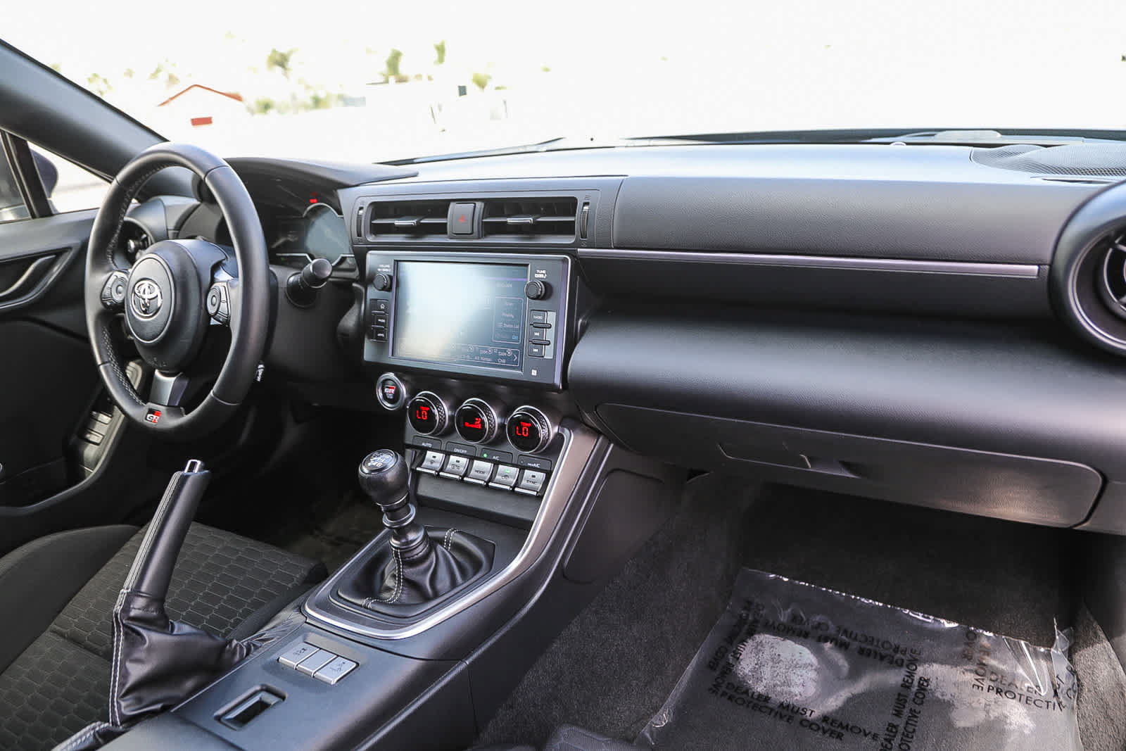 Certified 2023 Toyota GR86 w/ ALL Weather Mat Package (TMS) RWD image 12