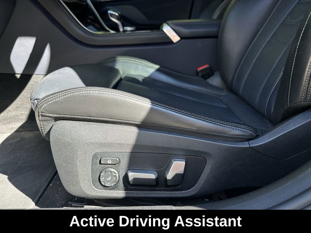 Used 2021 BMW M850i Gran Coupe xDrive M850i xDrive Gran Coupe w/ Driving Assistance Package image 17