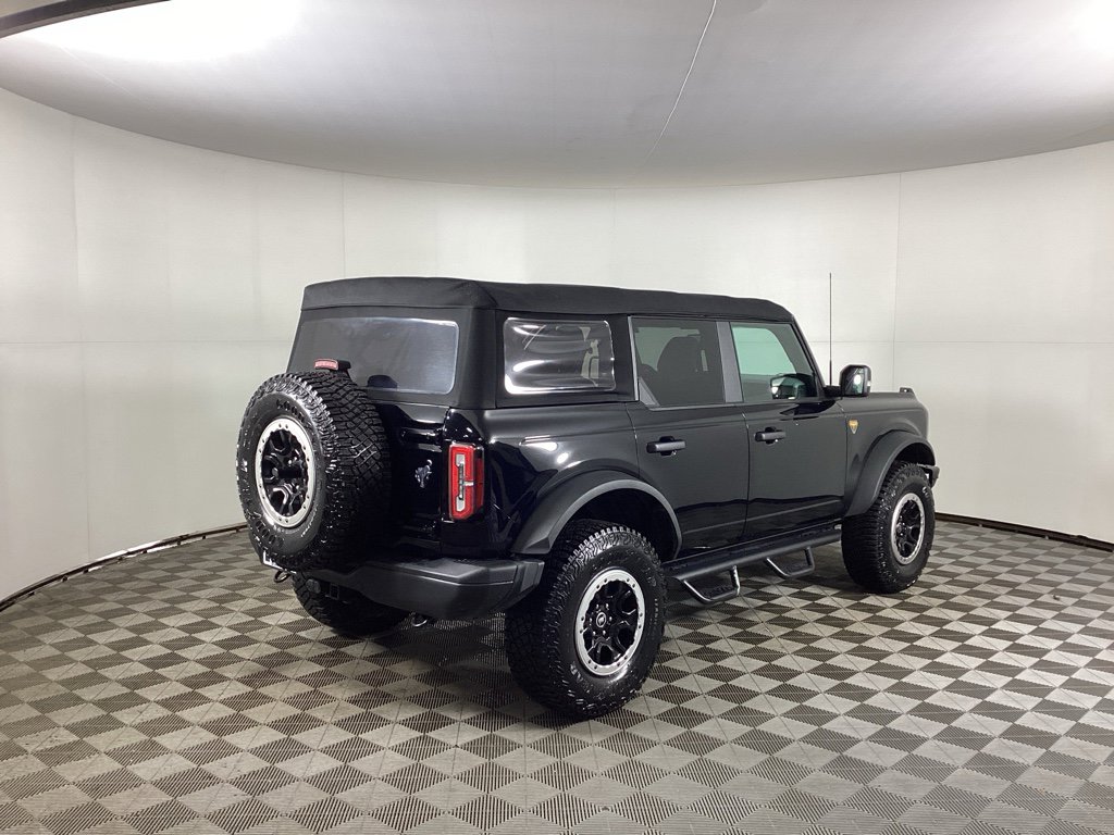 Used 2022 Ford Bronco Badlands w/ Sasquatch Package image 2