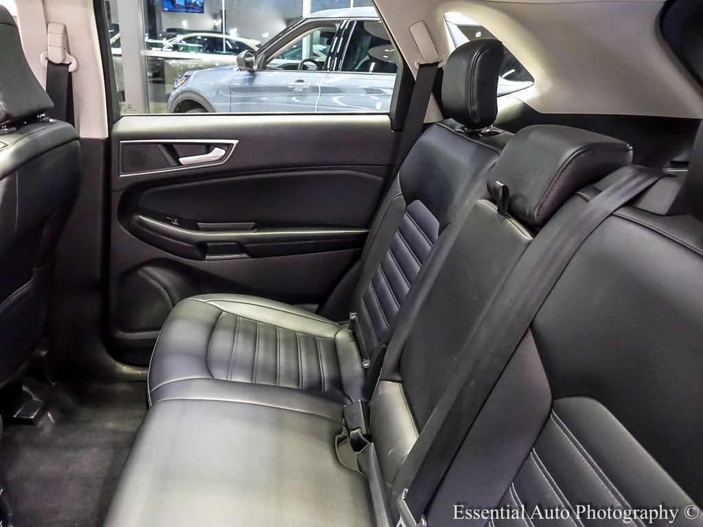 Used 2022 Ford Edge SEL w/ Convenience Package image 14