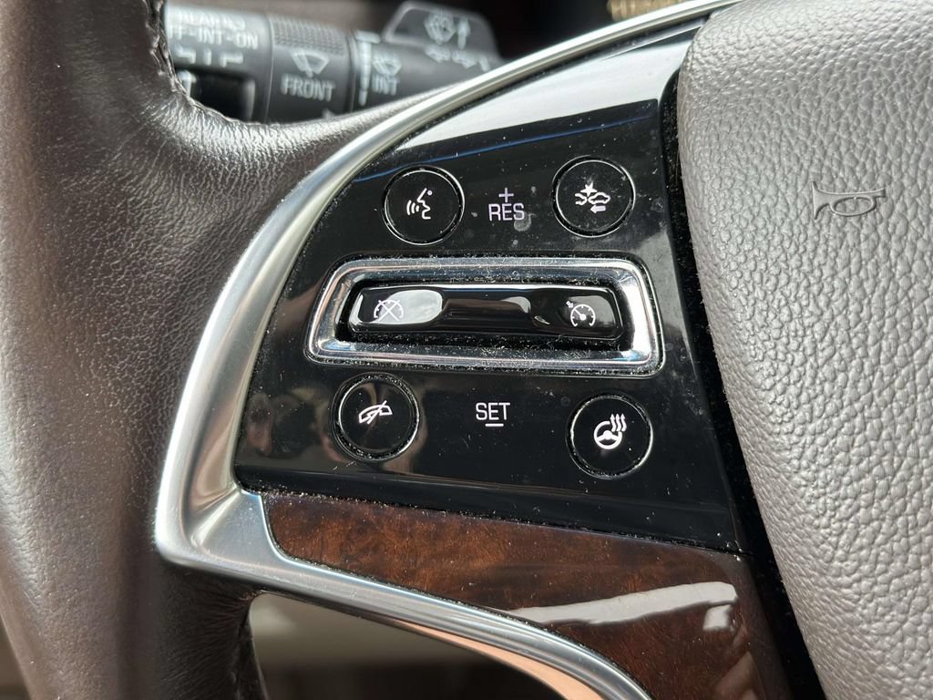 Used 2015 Cadillac Escalade Premium AWD/4WD image 37