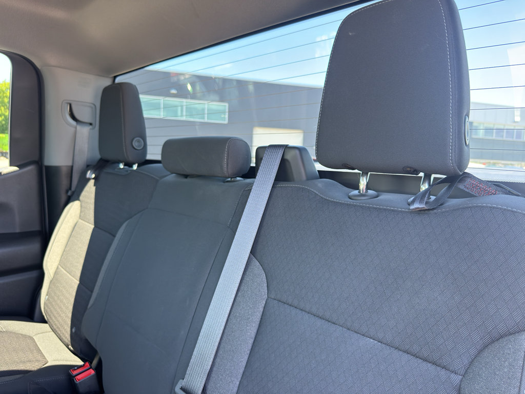 Certified 2021 Chevrolet Silverado 1500 LT AWD/4WD image 34