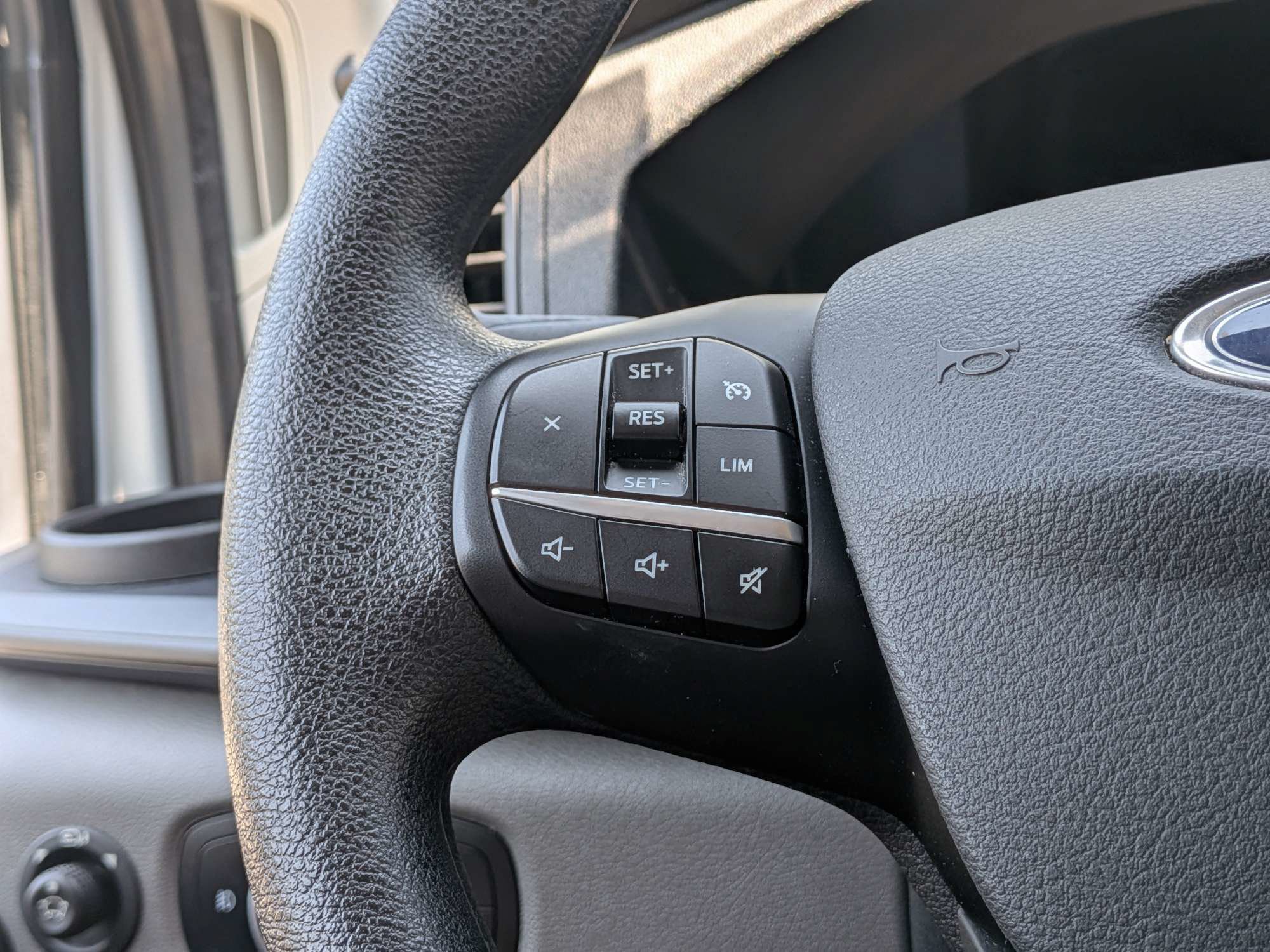 Used 2023 Ford Transit 350 XLT RWD image 30