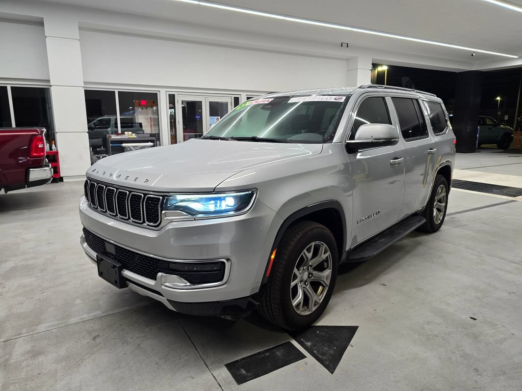 Certified 2022 Jeep Wagoneer Series II AWD/4WD image 2