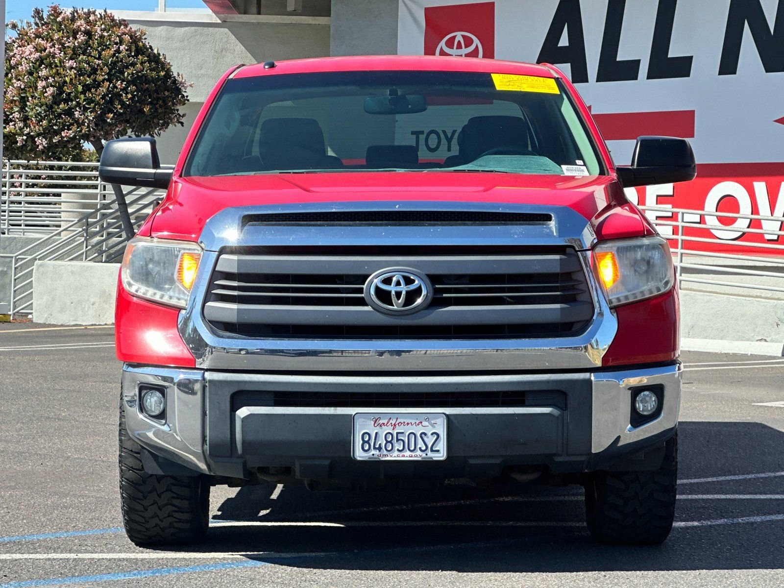 Used 2015 Toyota Tundra SR5 w/ TRD Off Road Package AWD/4WD image 7