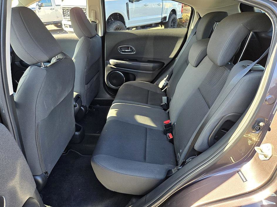 Used 2019 Honda HR-V EX image 12