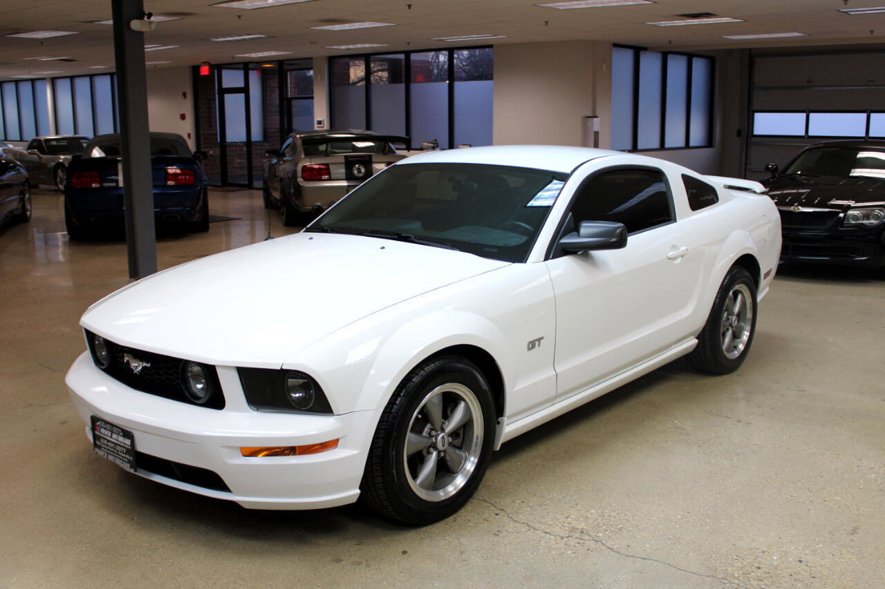 Used 2005 Ford Mustang GT image 15