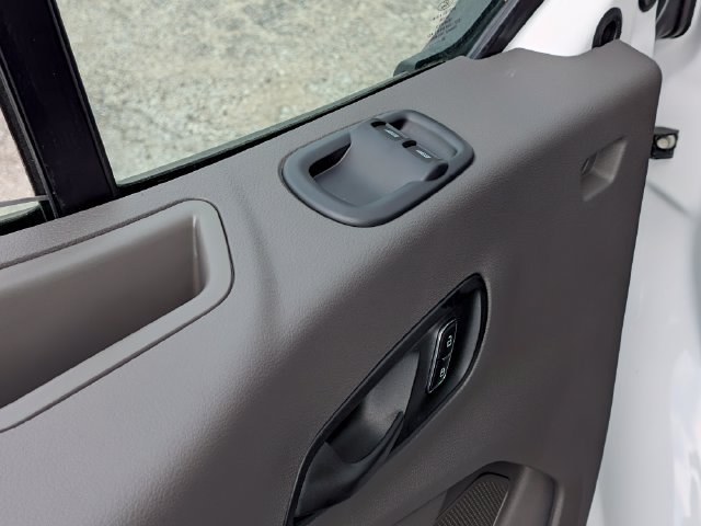 New 2027 Ford Transit 150 148 Medium Roof w/ Load Area Protection Package RWD image 13