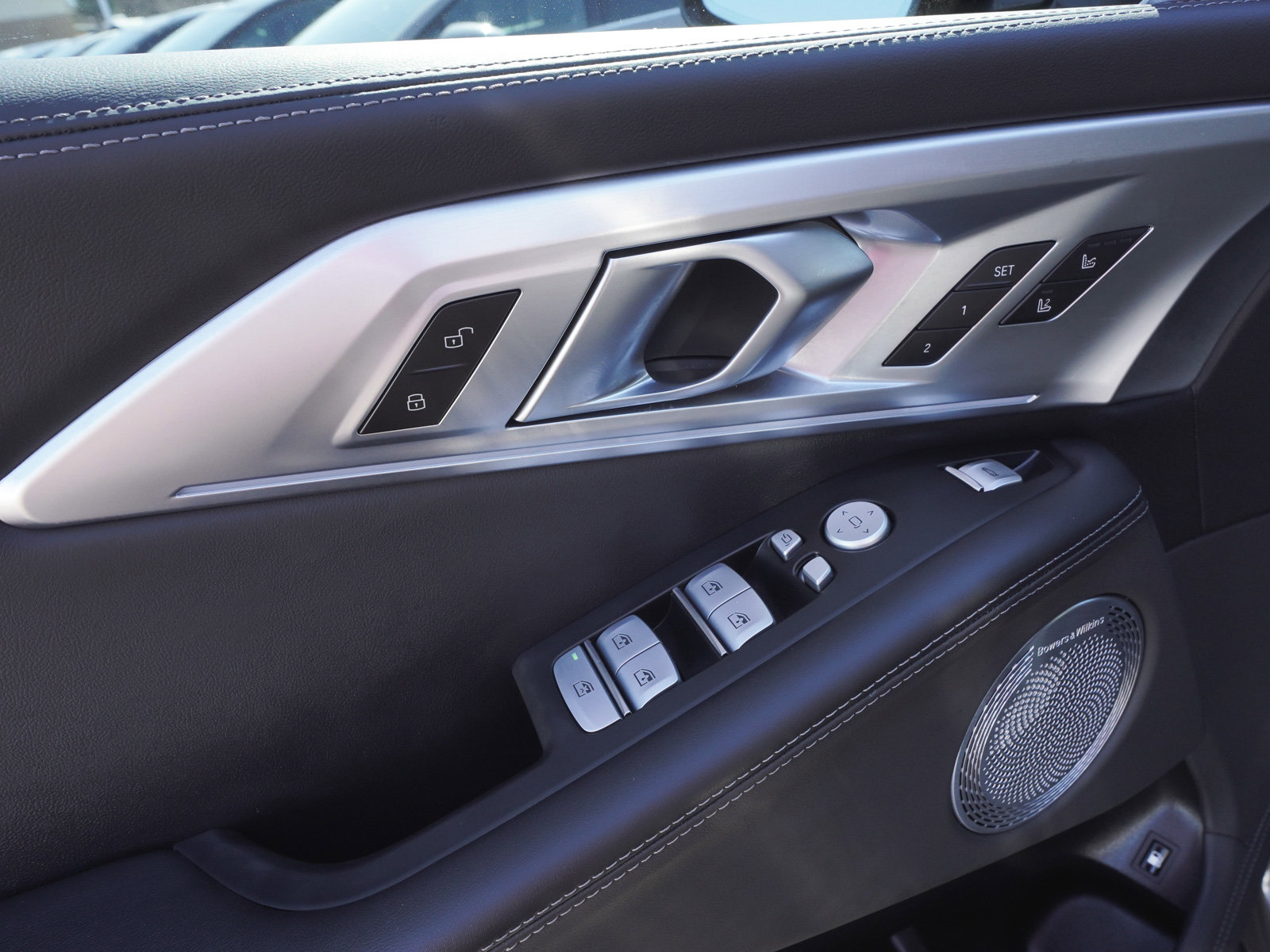 Used 2025 BMW XM image 11
