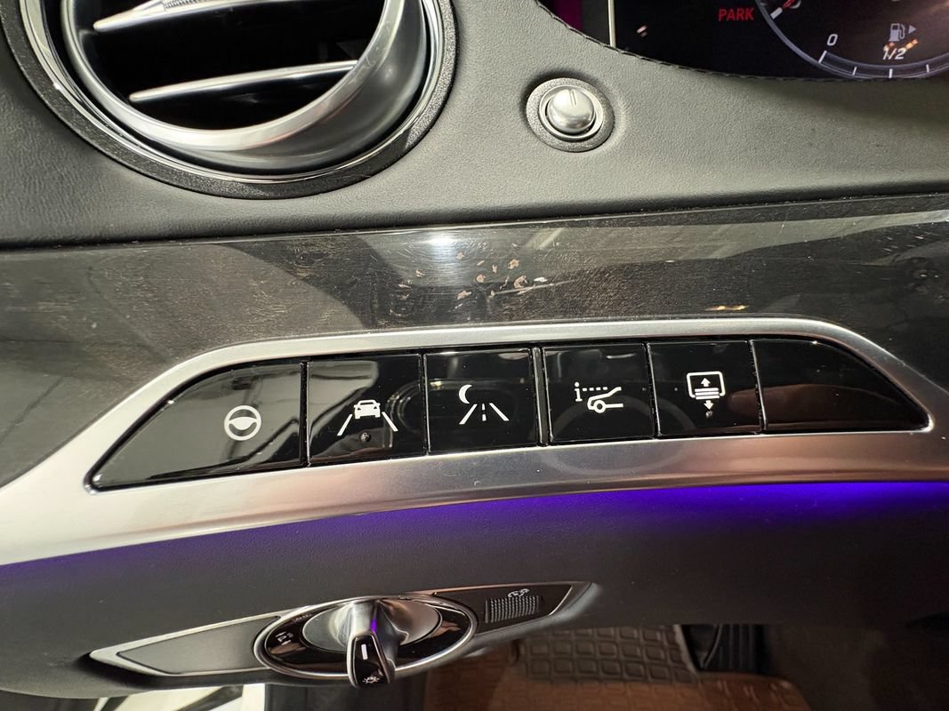 Used 2019 Mercedes-Benz S 560 4MATIC Sedan image 34