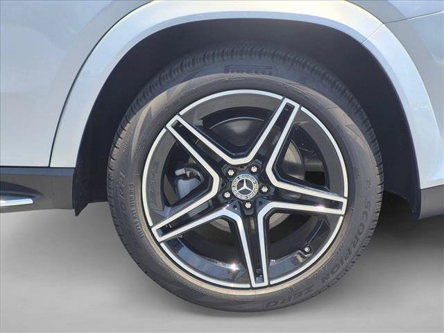 Used 2026 Mercedes-Benz GLS 450 4MATIC image 15