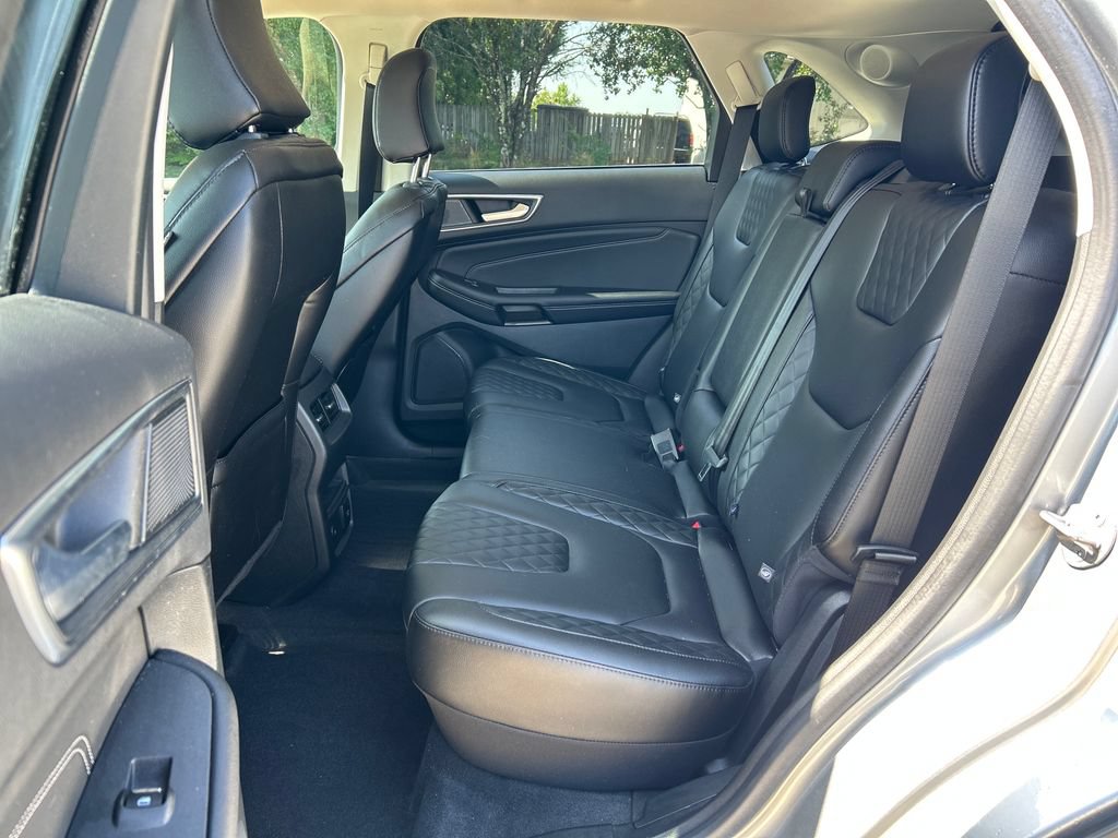 Used 2024 Ford Edge Titanium AWD/4WD image 25