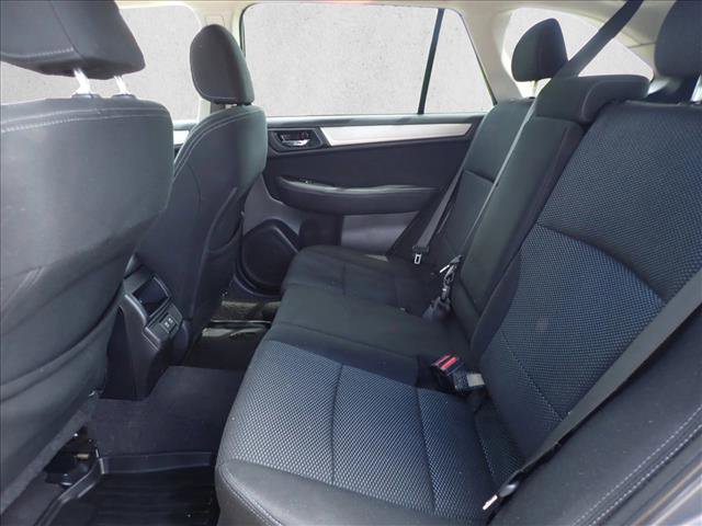 Used 2019 Subaru Outback 2.5i Premium w/ Popular Package #2 AWD/4WD image 9
