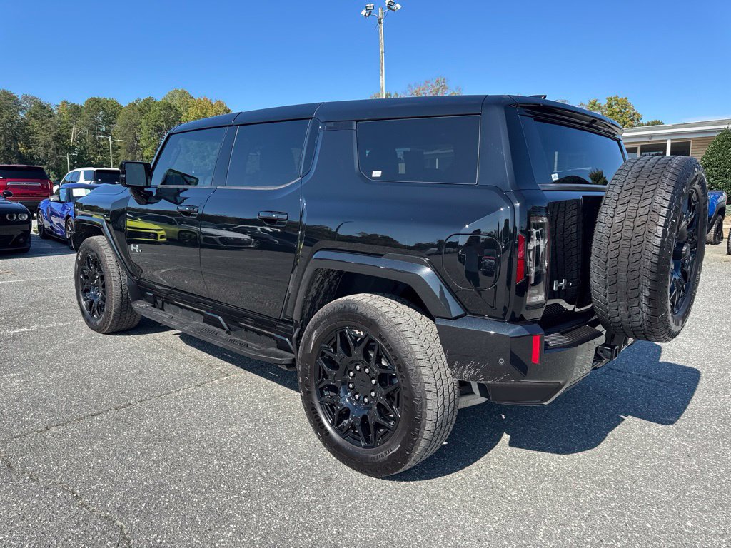 Used 2024 GMC Hummer EV 2X AWD/4WD image 3