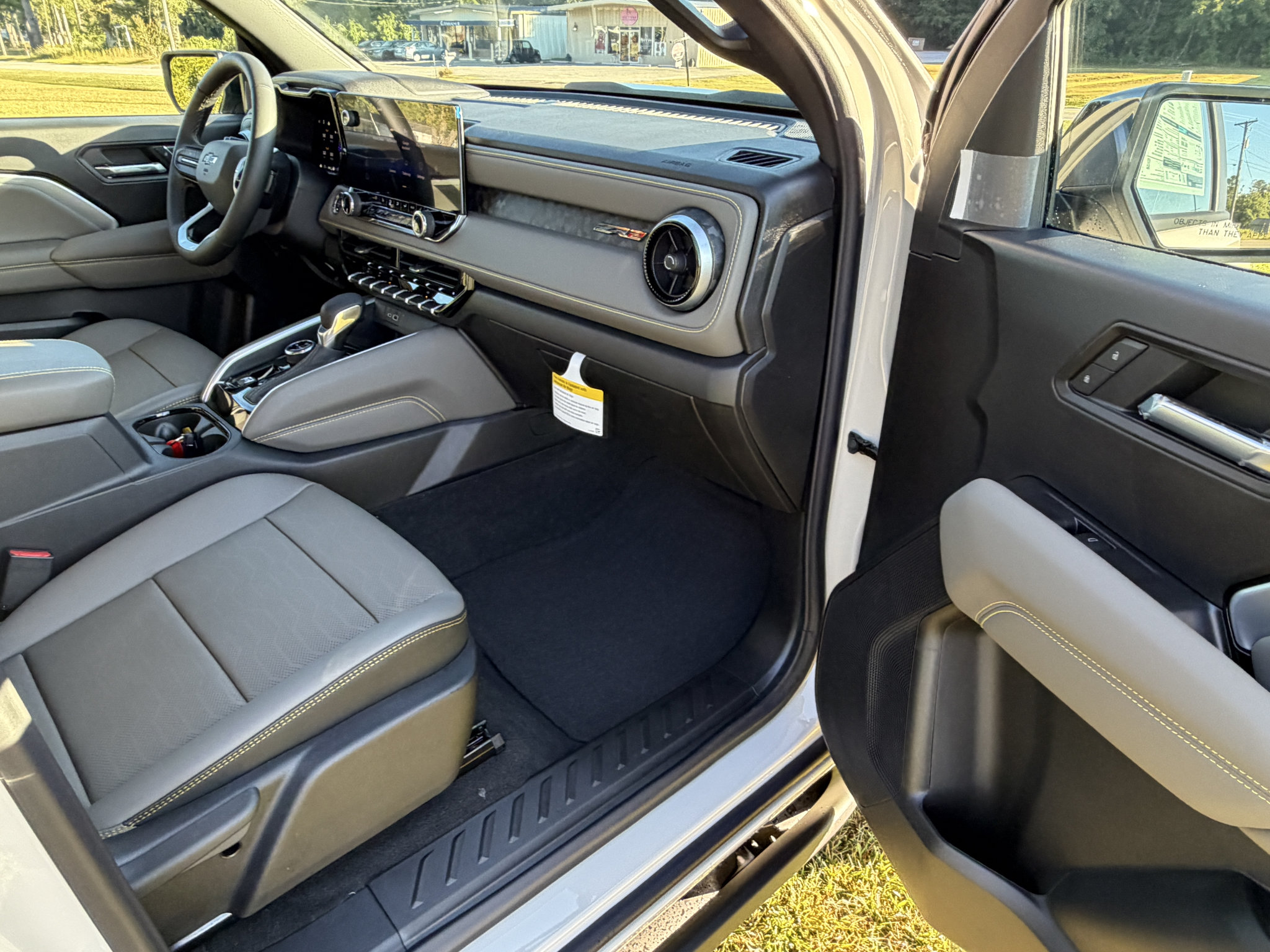 New 2026 Chevrolet Colorado ZR2 AWD/4WD image 22