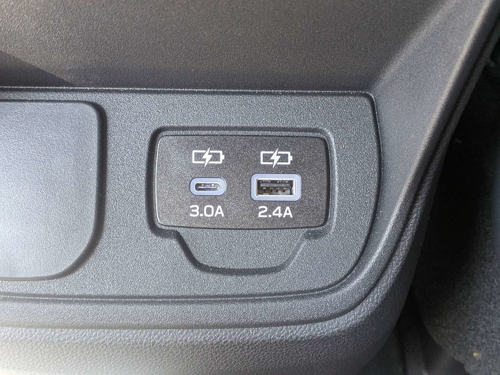 Used 2025 Subaru Ascent Premium AWD/4WD image 15