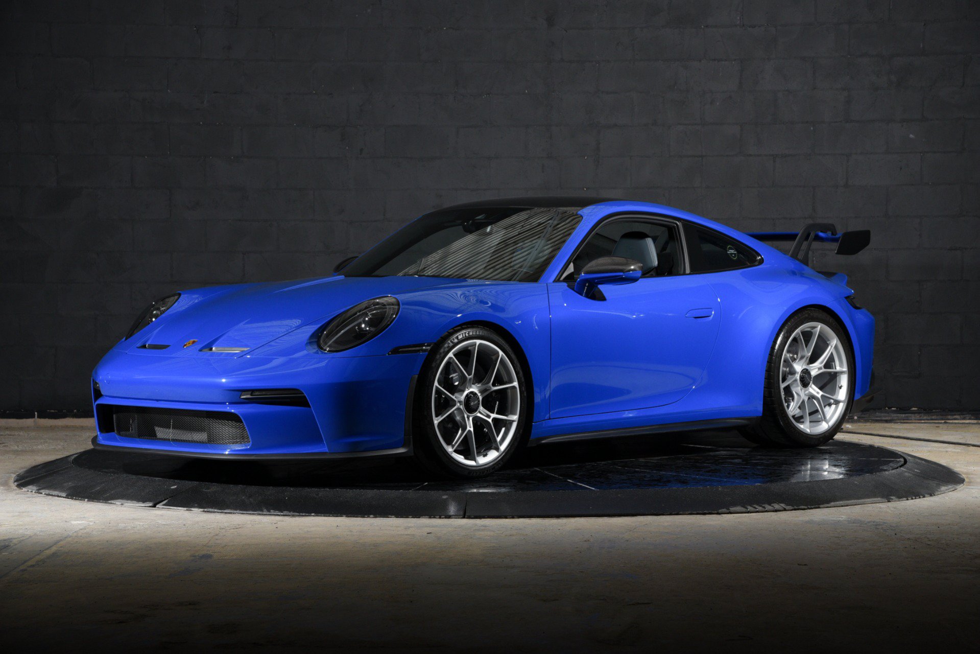 Used 2022 Porsche 911 GT3 RWD image 9