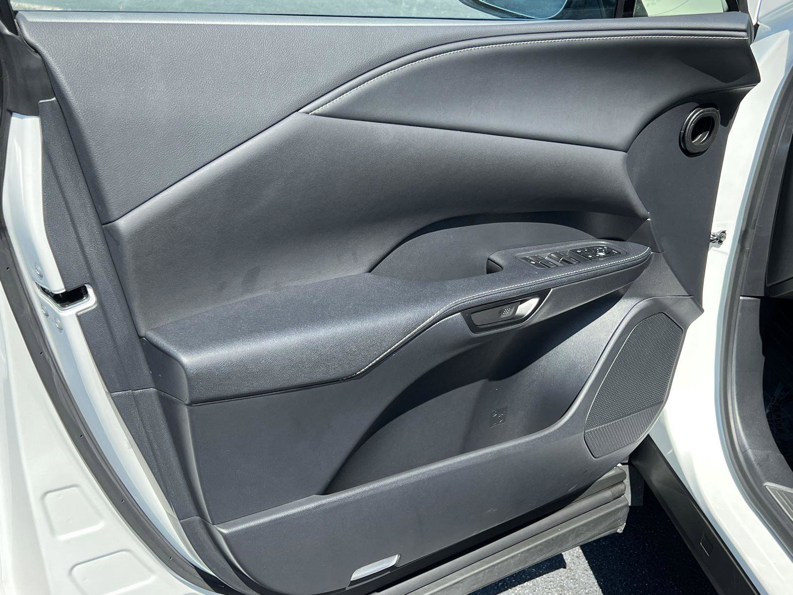 Certified 2025 Lexus RX 350 Premium w/ Accessory Package (Z1) FWD image 11